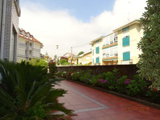 Apartamentos Salceda Noja Buitenkant foto